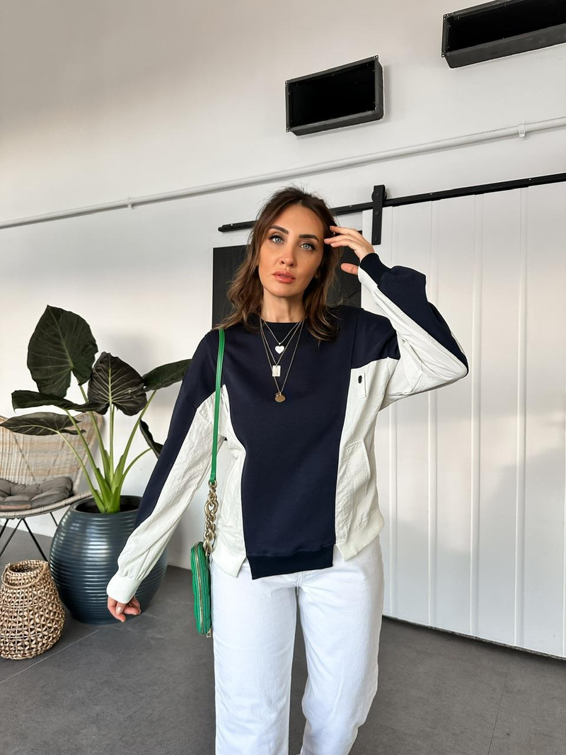 Lacivert Paraşüt Detaylı Cepli Sweatshirt