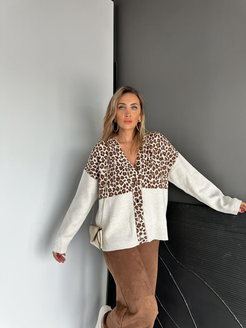 Leopar Parçalı Gold Düğmeli Hırka