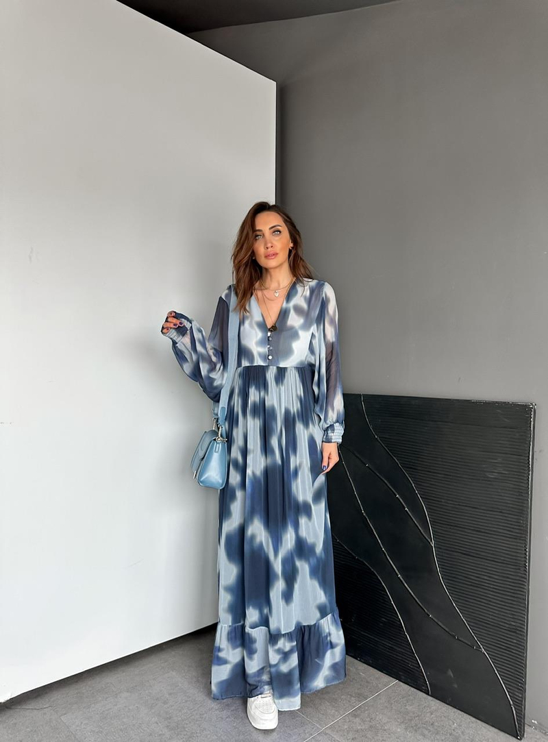 Mavi Batik Desen Düğmeli Uzun Elbise