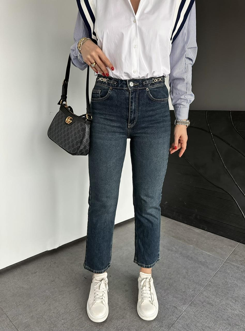 Mavi Zincir Aksesuarlı Jean