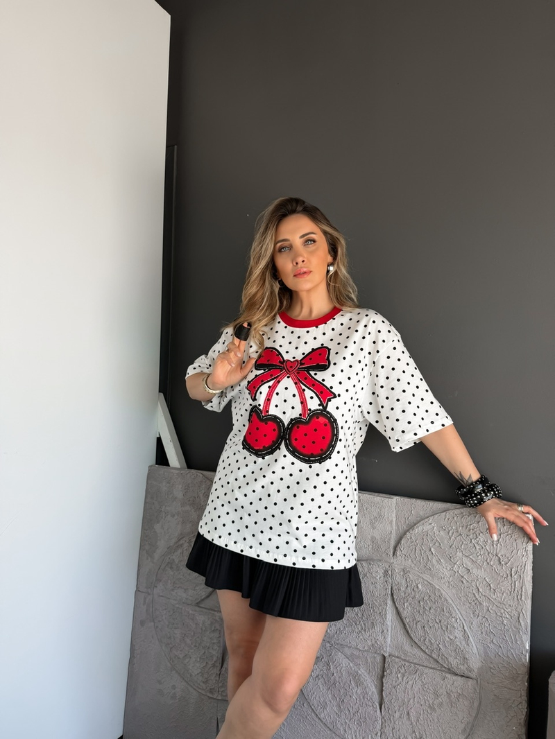 Puantiyeli Kirazlı Tshirt