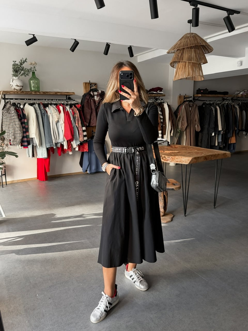 Siyah Beli Lastikli Uzun Kollu Elbise