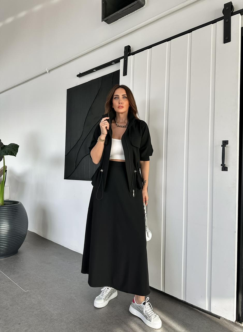 Siyah Büzülebilir Ceket Etek Spor Takım