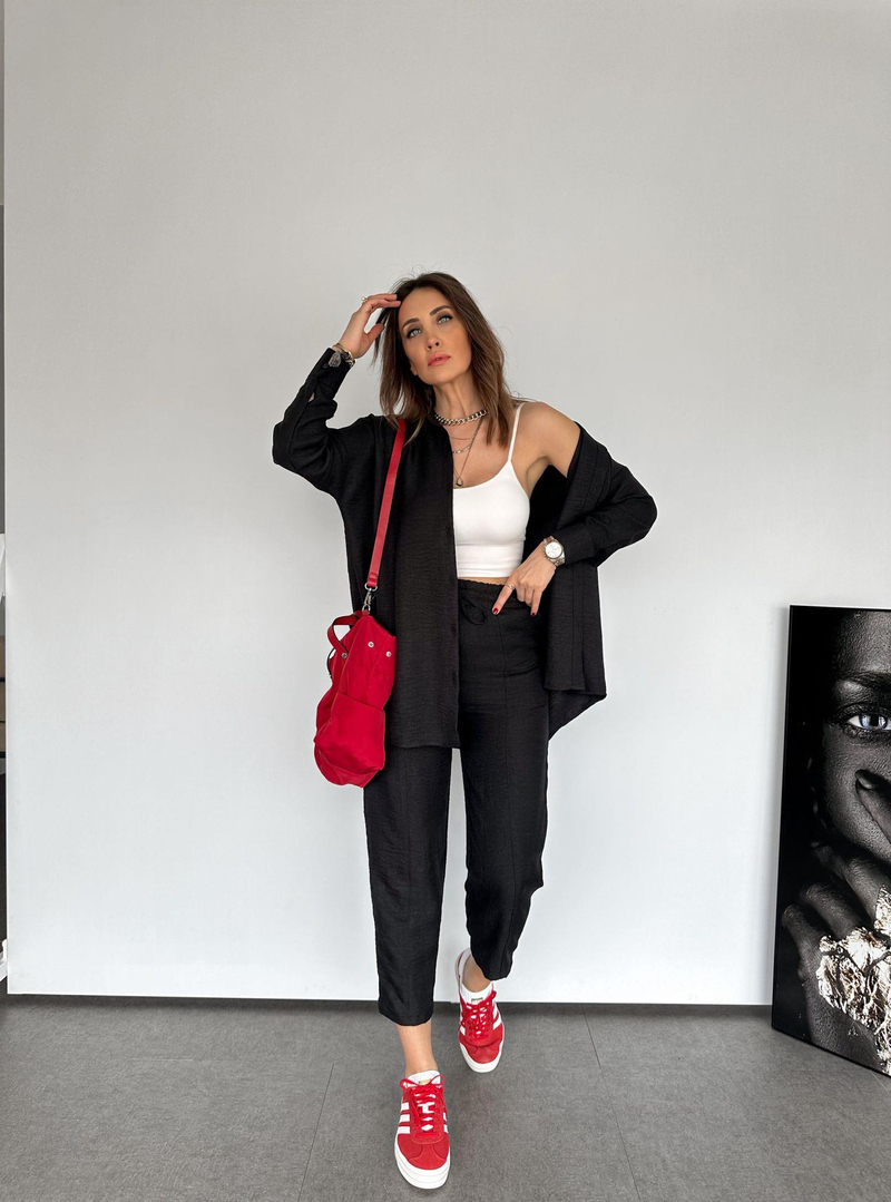 Siyah Keten Gömlekli Basic Takım