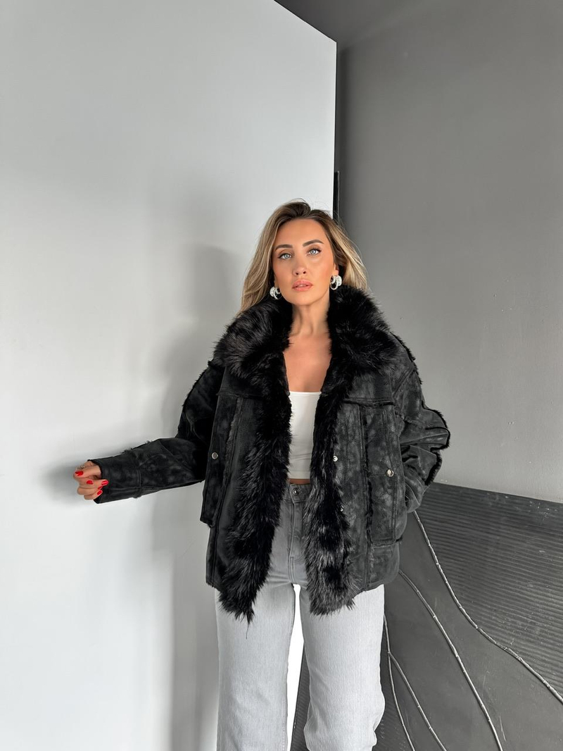 Siyah Kürklü Premium Nubuk Kaban