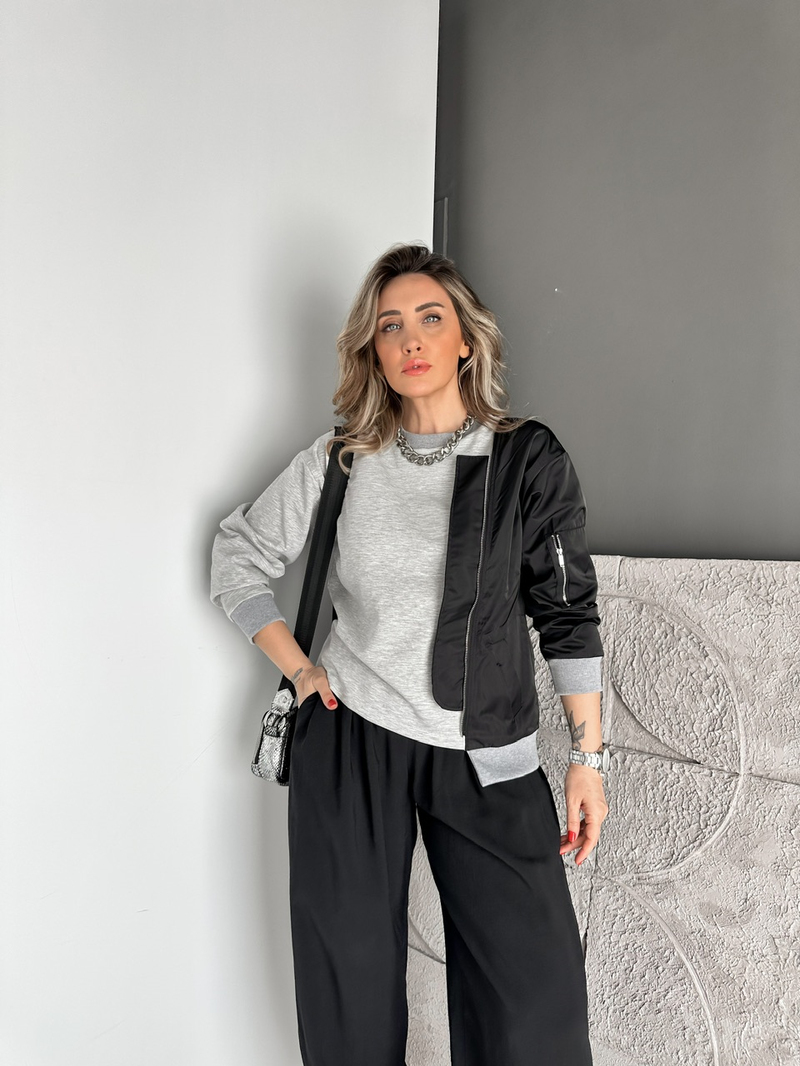 Siyah Paraşüt Parçalı Fermuarlı Sweatshirt