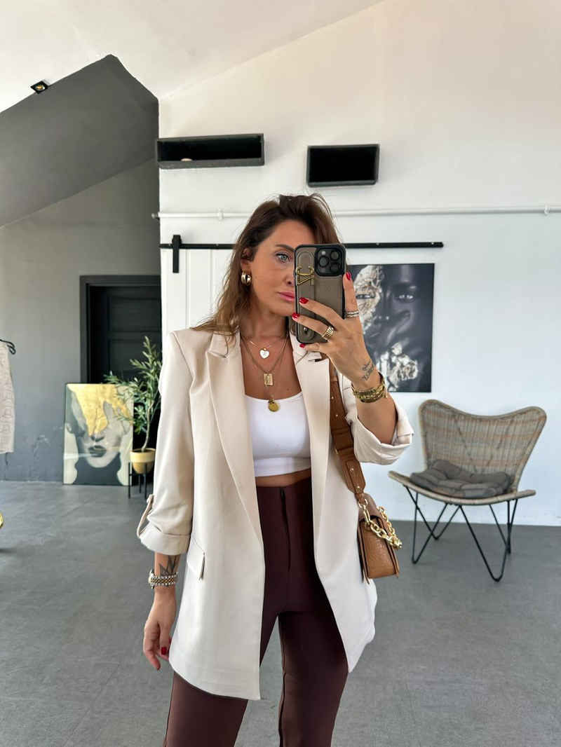 Taş Manşet Kollu Blazer Ceket