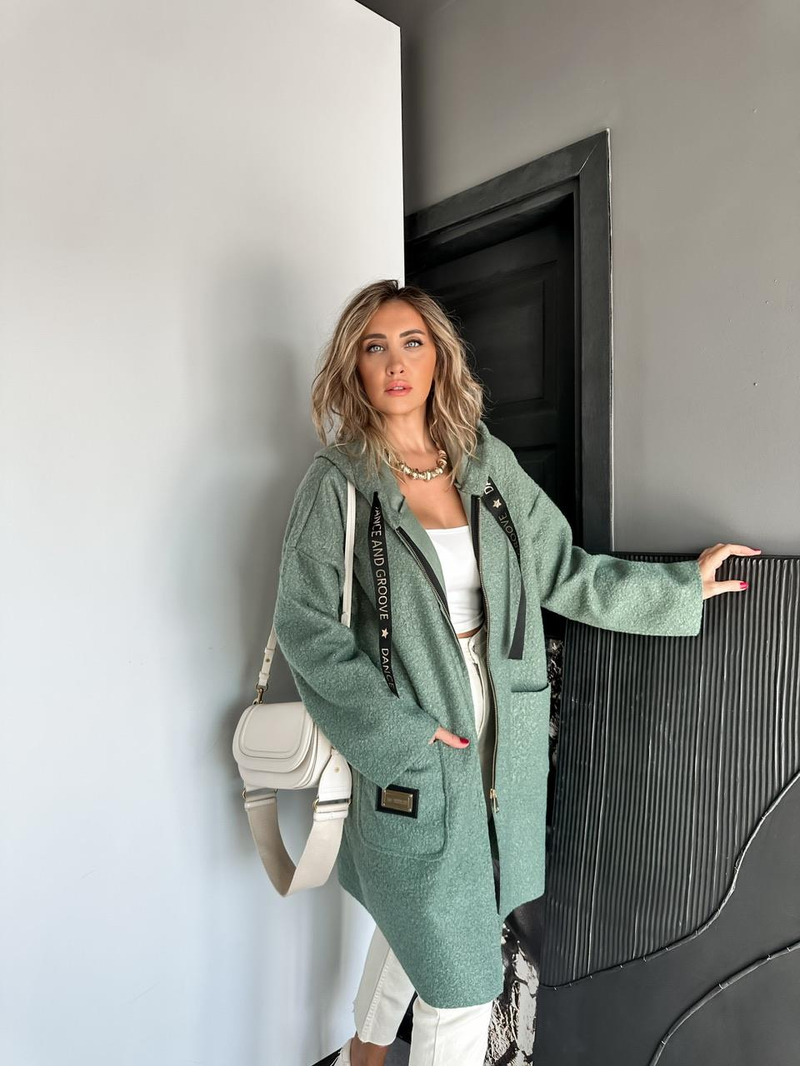 Yeşil Dance And Groove Buklet Kaban