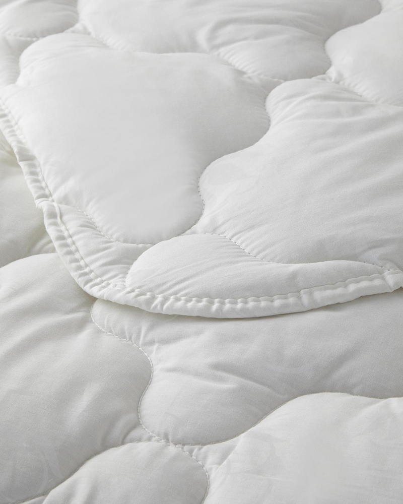 Comfy Pamuk Çift Kişilik Yorgan Beyaz