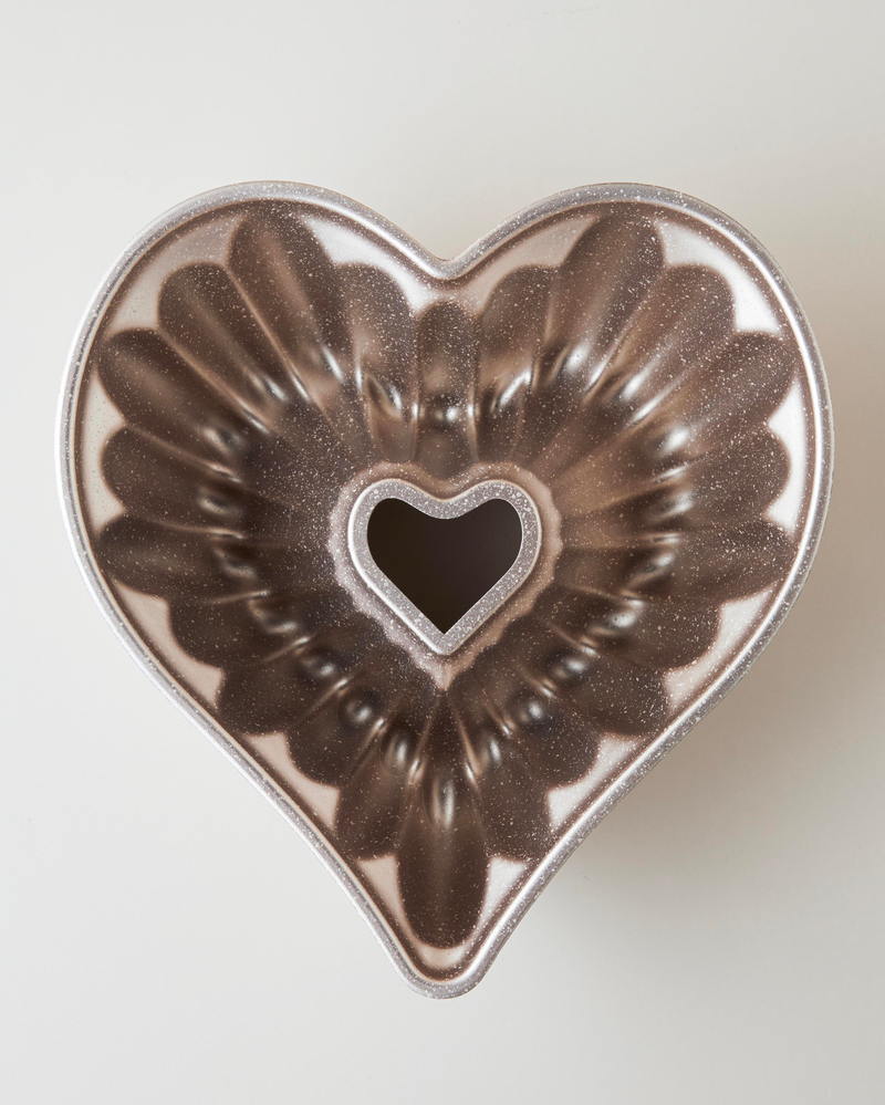 Patisserie Heart Premium Döküm Kek Kalıbı 30 cm Şampanya