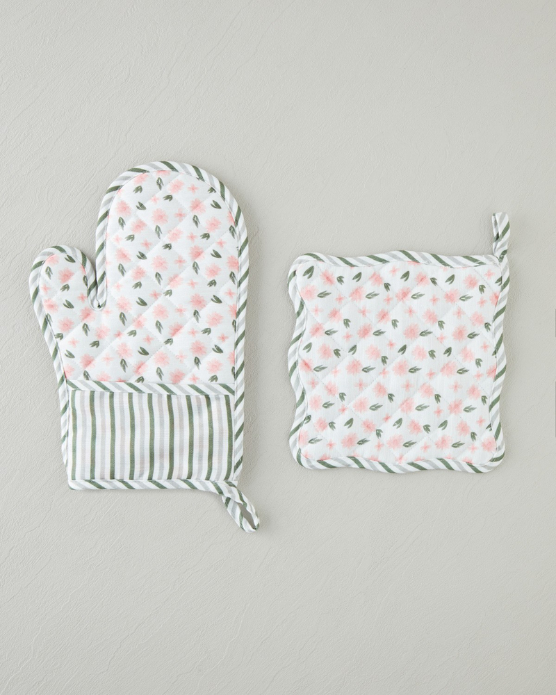 Petal Dreams Polyester 2'li Mutfak Seti 17x30 cm+20x20 cm Beyaz - Pembe