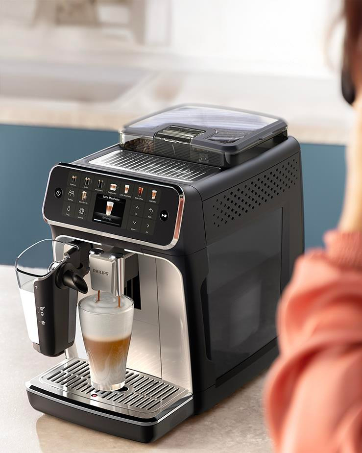 Philips LatteGo 5500 Serisi EP5547/90 Tam Otomatik Espresso Makinesi