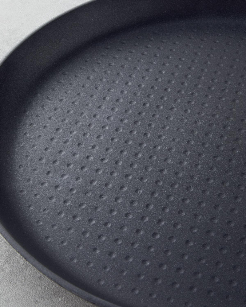 Pro Grade İndüksiyon Tabanlı Krep Tava 30 cm Siyah