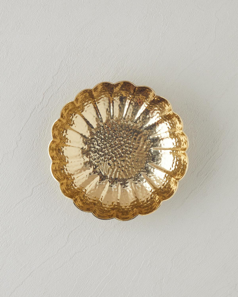Rita Metal Dekoratif Tabak 18 x 18 x 4.5 cm Gold