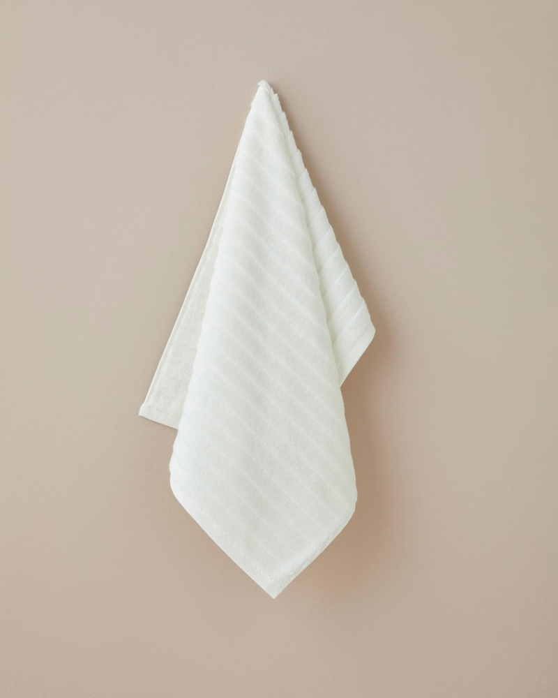 Softline Pamuk Yüz Havlusu 50x80 cm Beyaz
