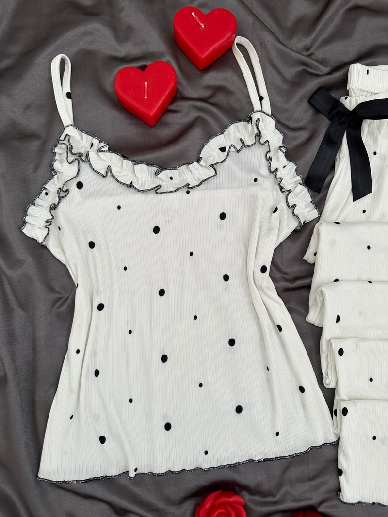 Ekru Benekler Askılı Pijama Takımı