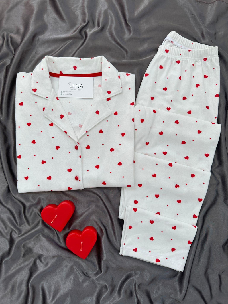 Ekru Kalp Desenli Düğmeli Termosoft Pijama Takımı