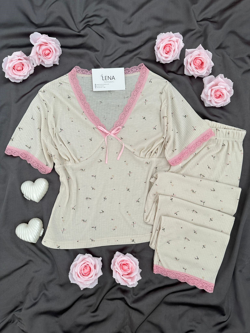 Pembe Çiçek Kısa Kollu Raporlu Pijama Takımı