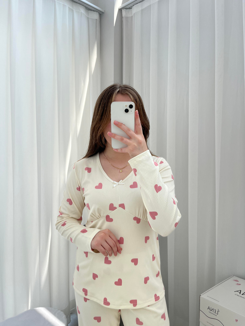 Pembe Kalp Desenli Ekru Berlin Pijama Takımı