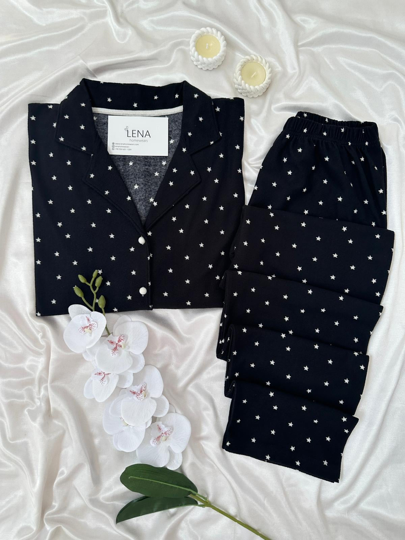 Siyah Yıldız Desenli Düğmeli Termosoft Pijama Takımı