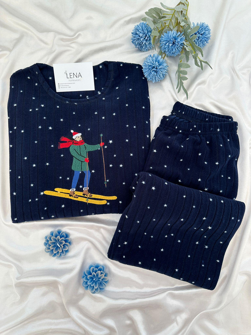 Lacivert Kayak İşleme Detaylı Polar Pijama takımı