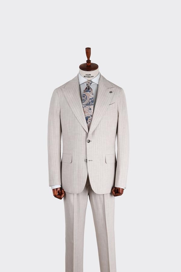 Suit Light Beige