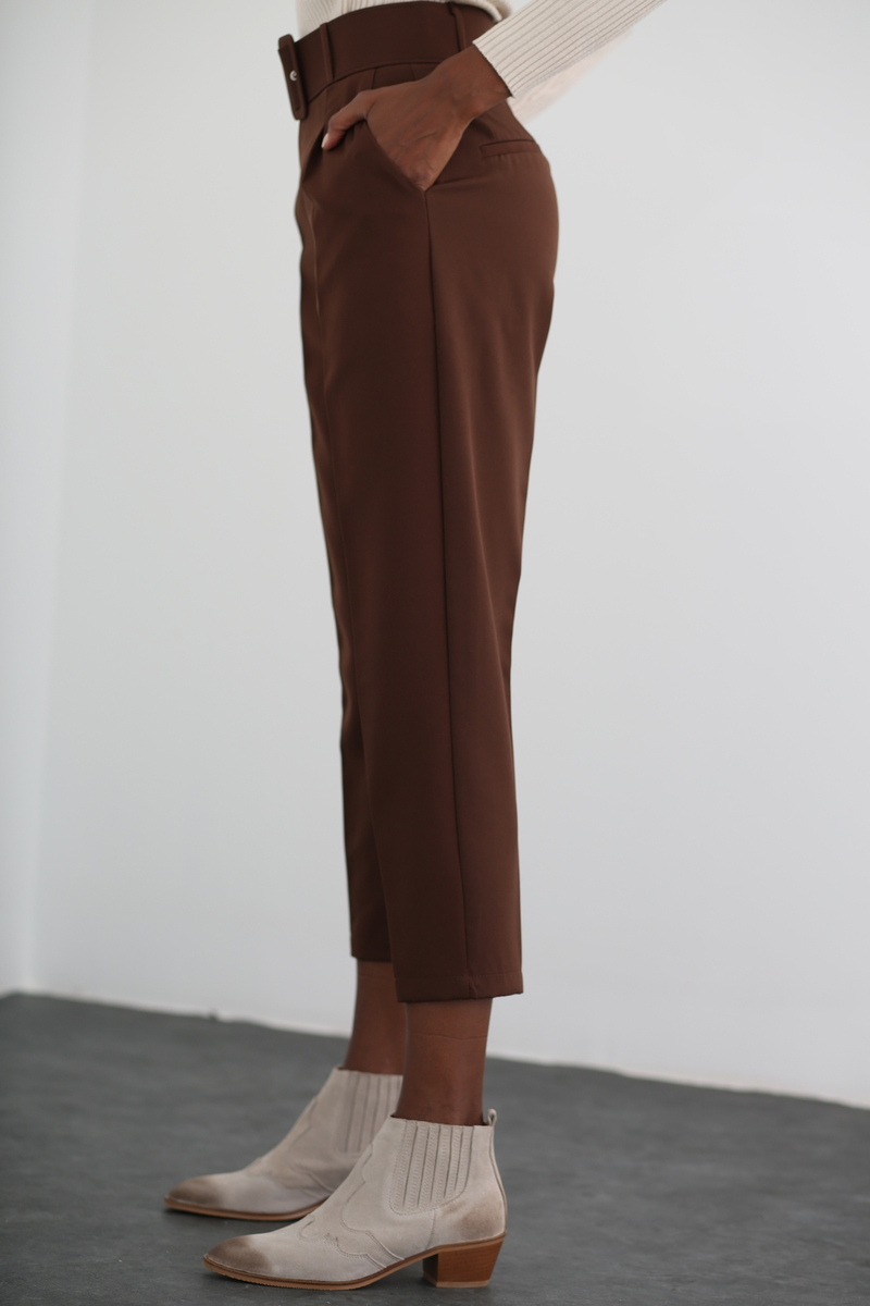 Acı Kahve Kemerli Krep Pantolon 0108