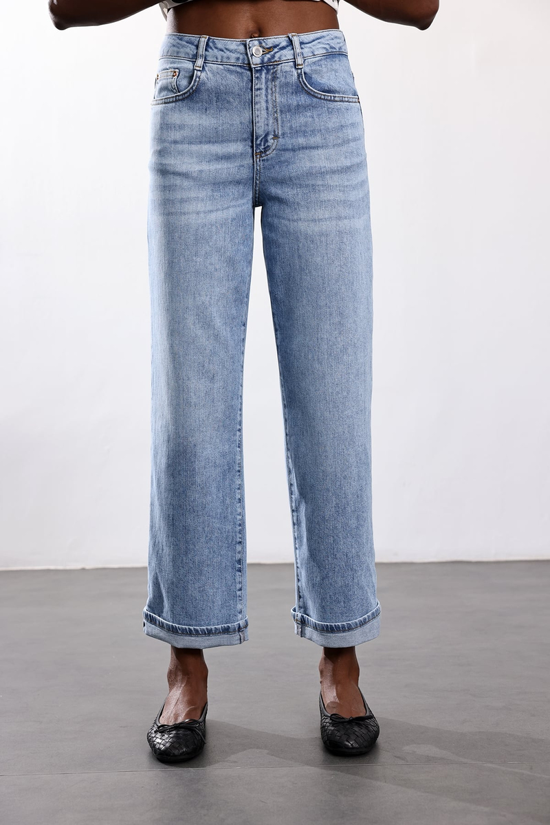 Açık Mavi Relaxed Fit Jean 26841