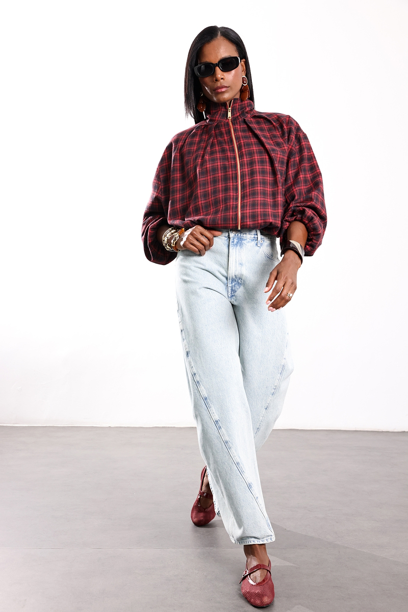 Açık Mavi Twist Relaxed Fit Jean 