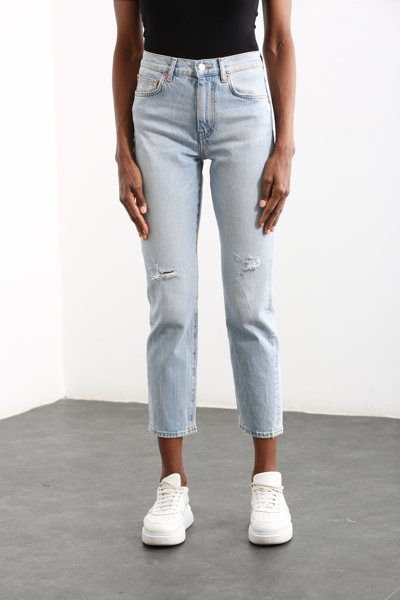 Açık Mavi Yüksek Bel Dizi Yırtık Boyfriend Jean 