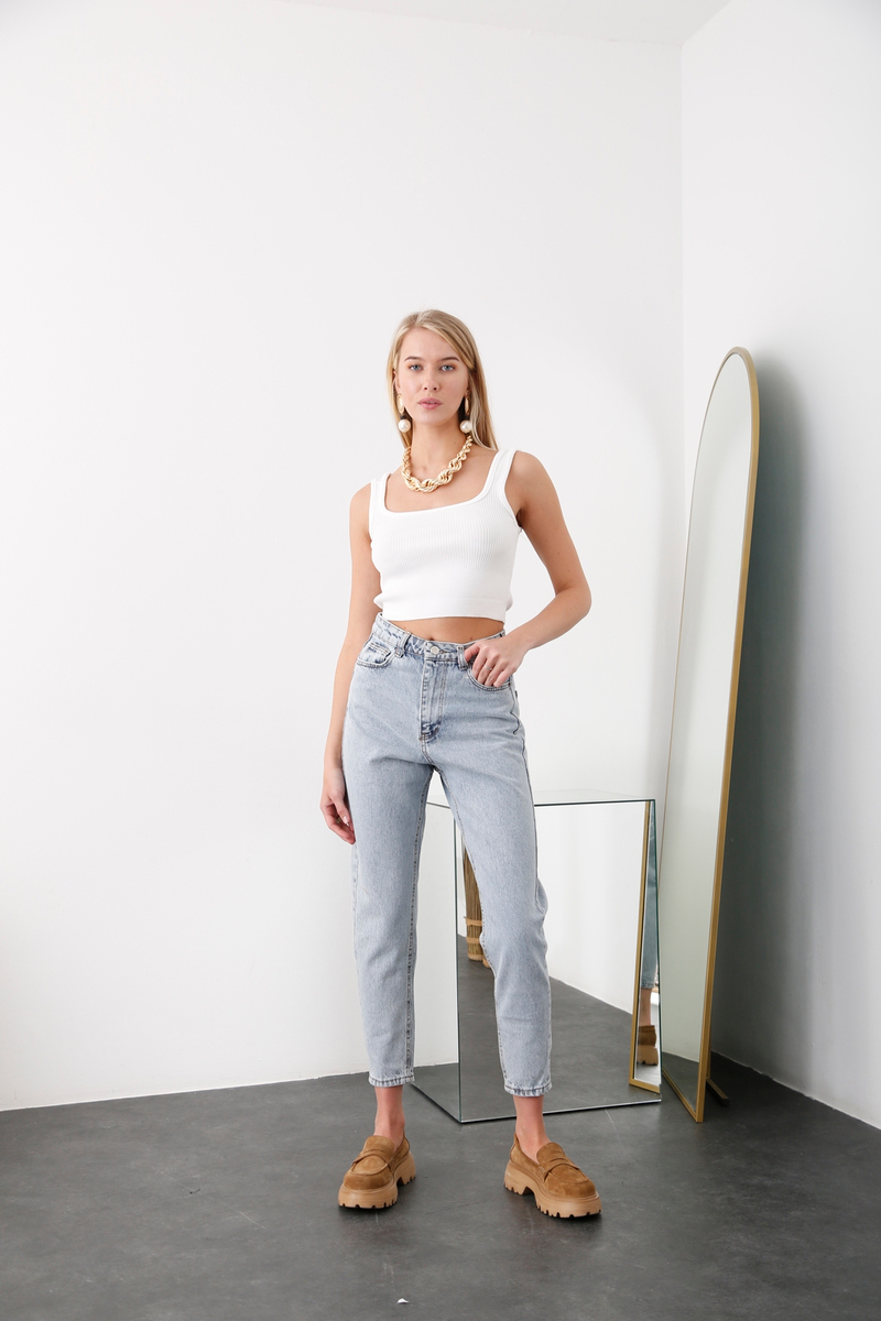 Açık Mavi Yüksek Bel Mom Fit Jean 482