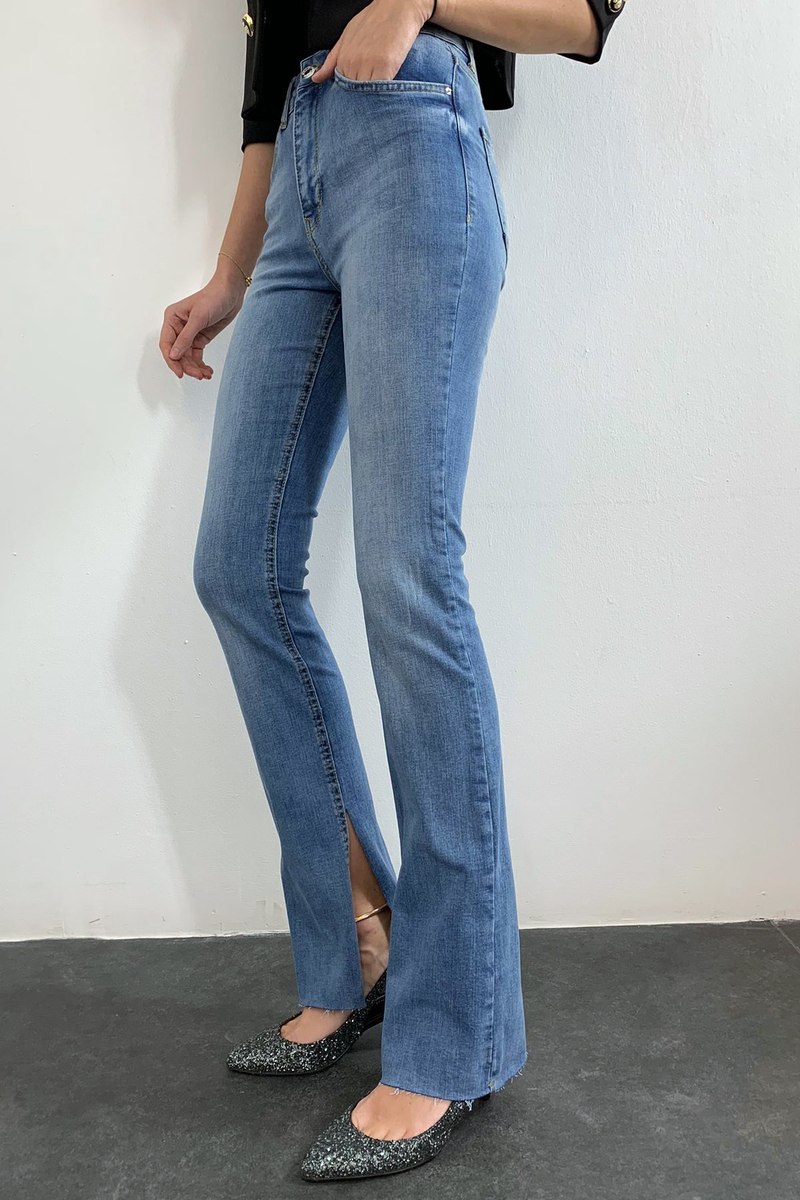 Açık Mavi Yüksek Bel Slim Flare Jean 917