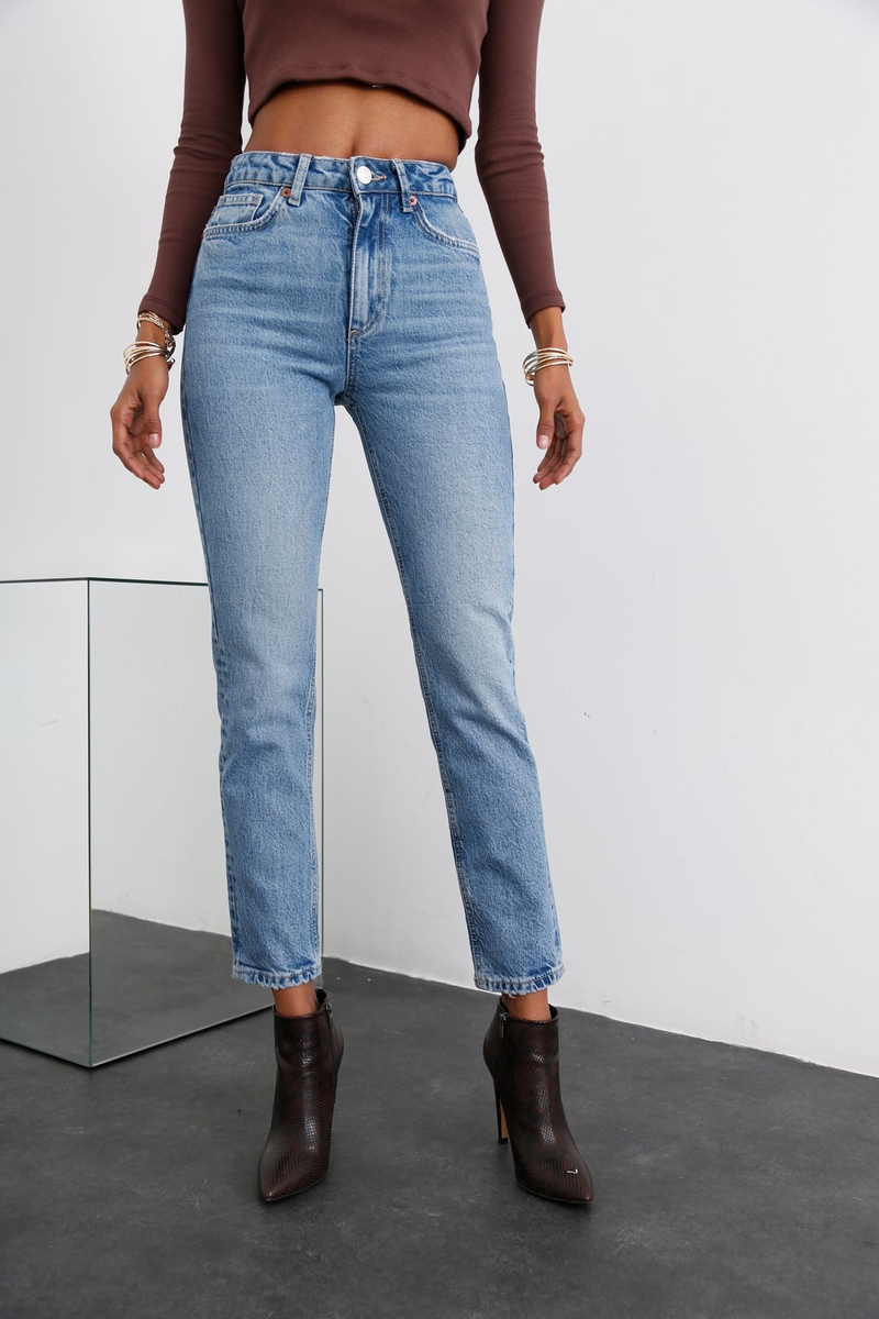 Açık Mavi Yüksek Bel Yıkamalı Slim Fit Jean 