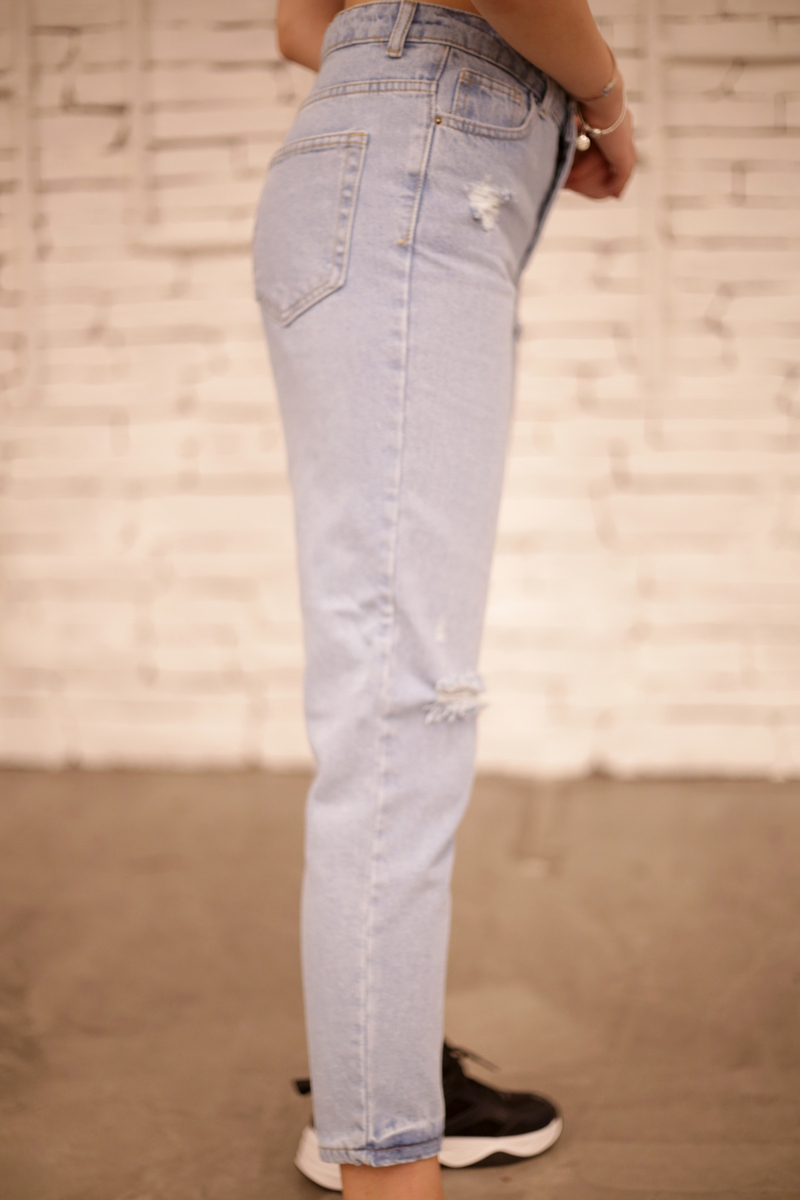 Açık Mavi Yüksek Bel Yırtıklı Mom Jean 002381