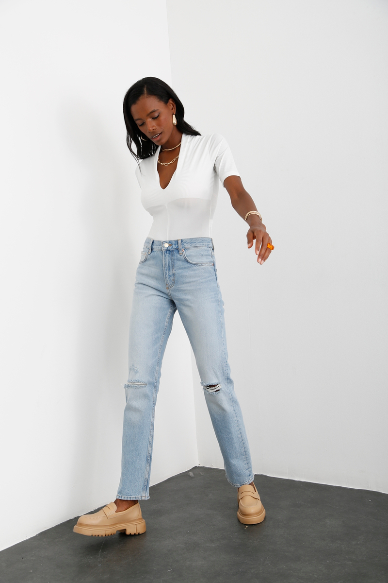 Açık Mavi Yüksek Bel Yırtıklı Straight Fit Jean 