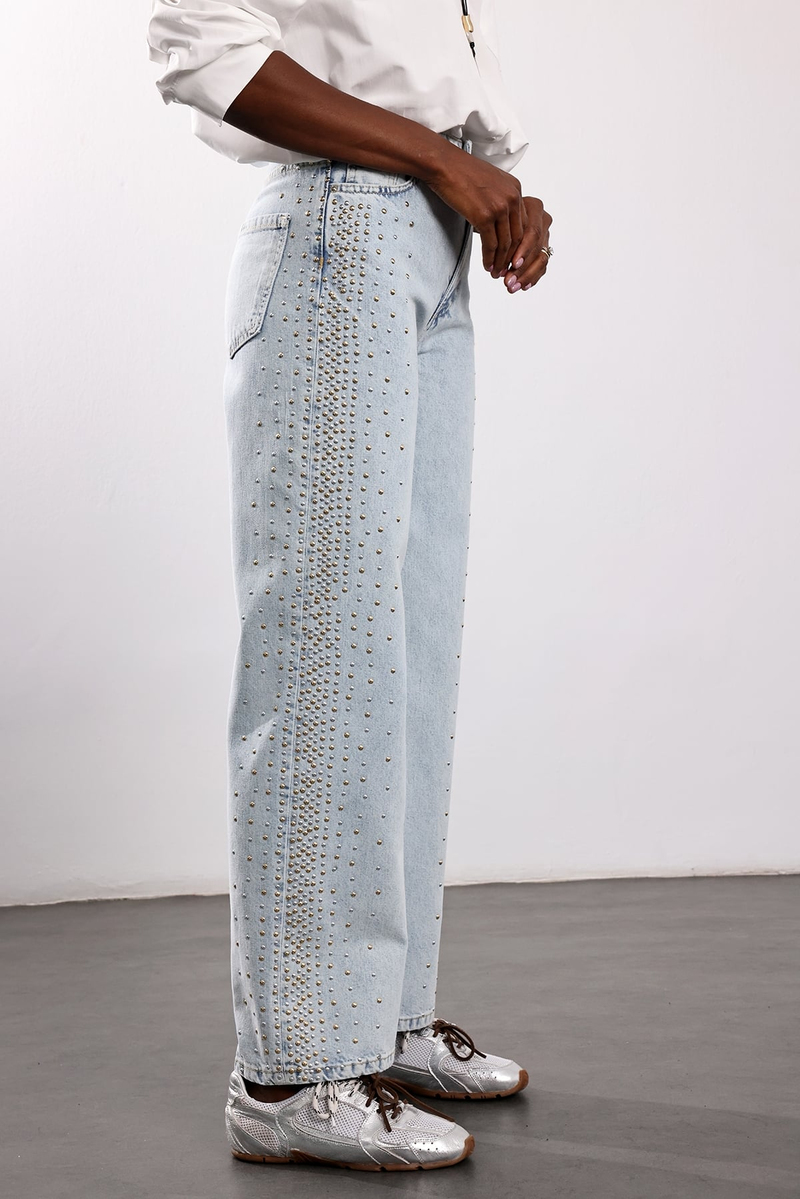 Açık Mavi Zımbalı Straight Fit Jean 8432