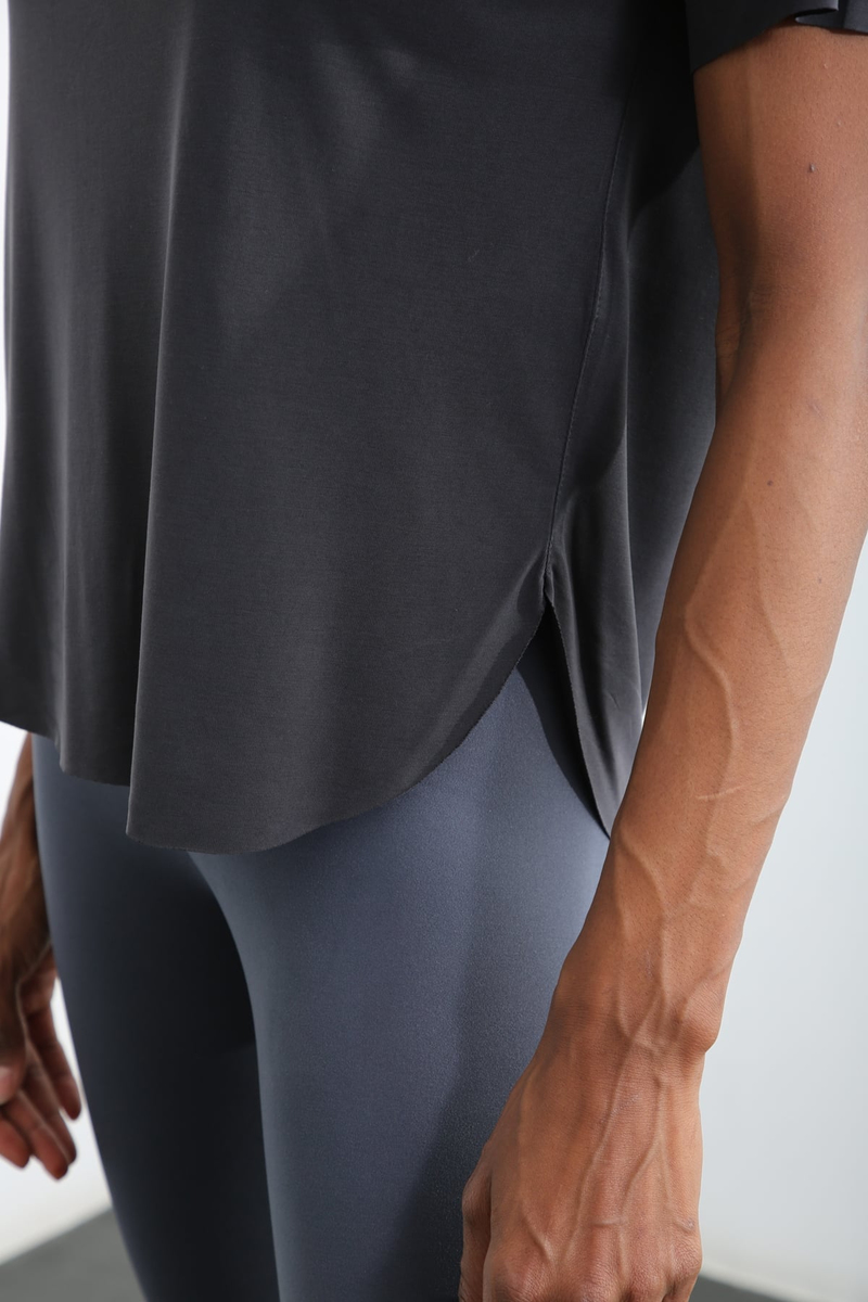 Antrasit Bisiklet Yaka Basic Tshirt 