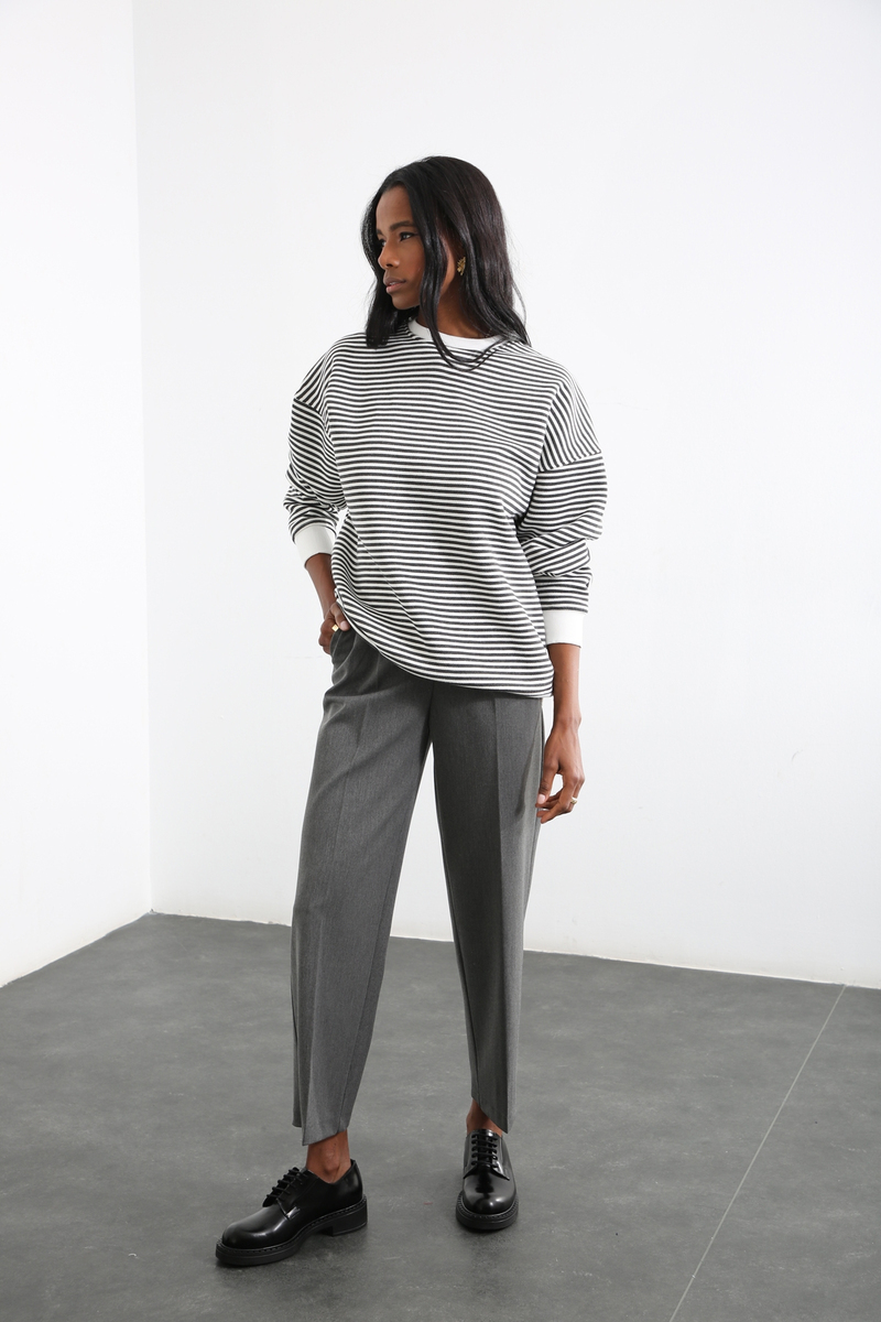 Antrasit Bisiklet Yaka Çizgili Sweatshirt 
