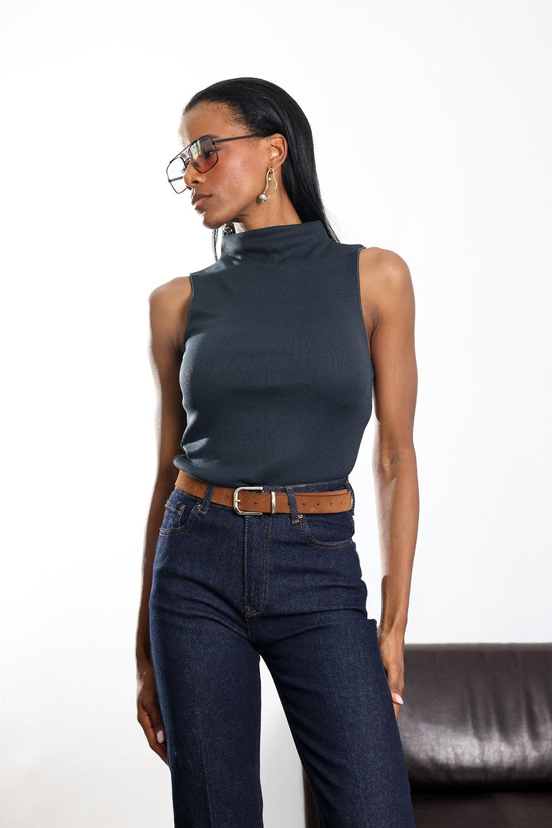 Antrasit Dik Yaka Fitilli Atlet 