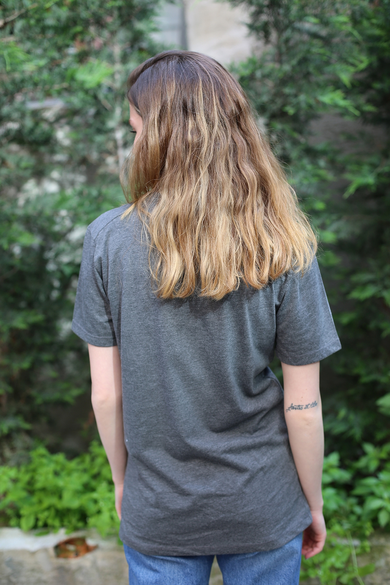 Antrasit V Yaka Tshirt