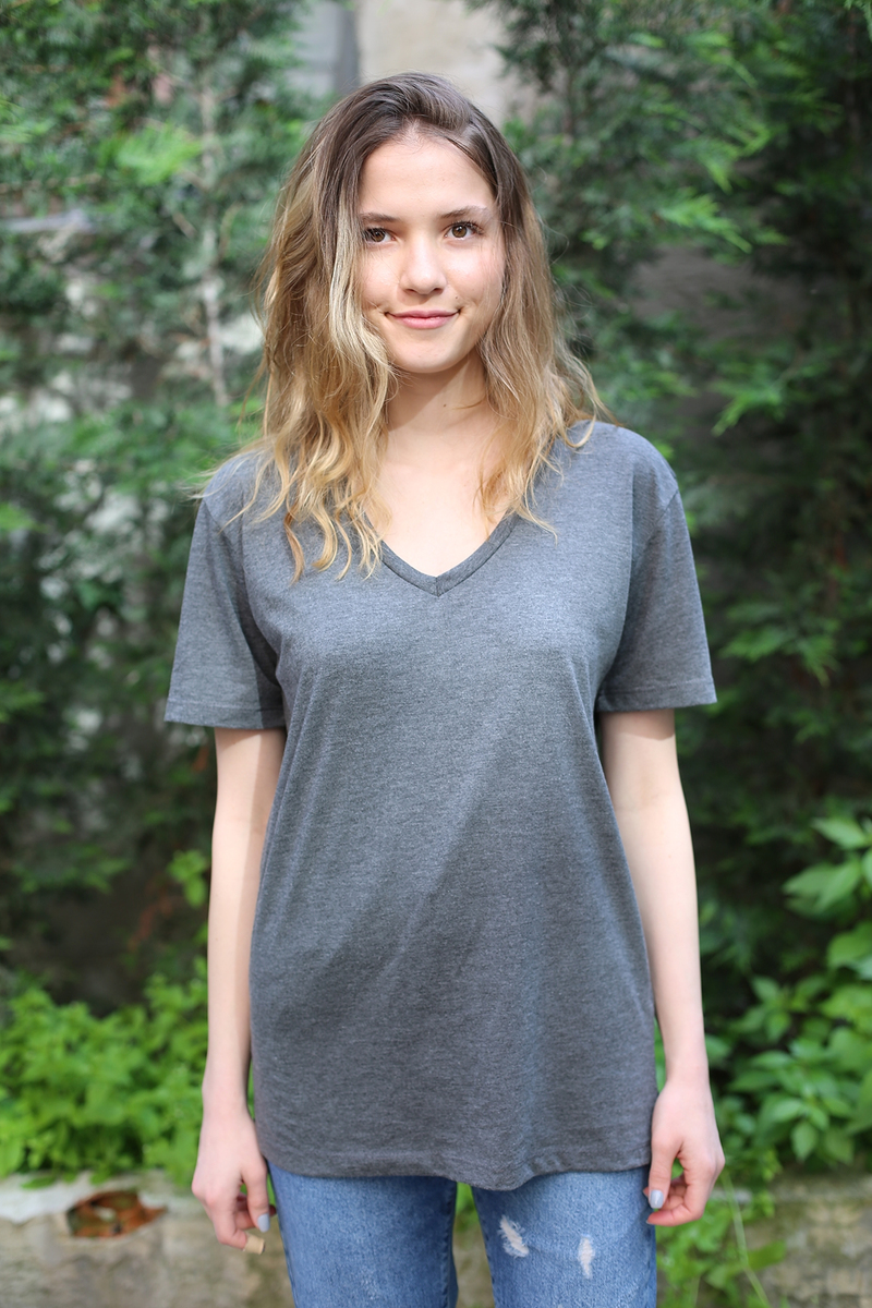 Antrasit V Yaka Tshirt