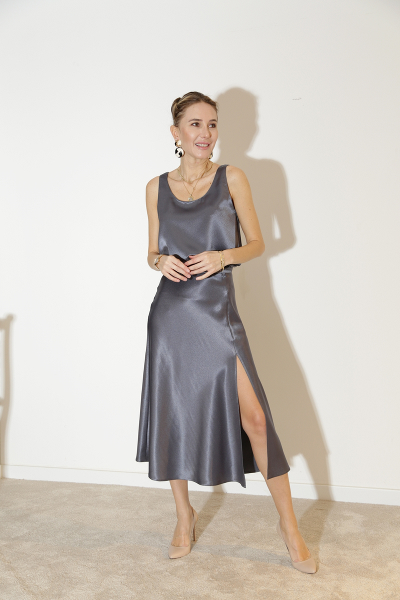 Antrasit Yırtmaçlı Saten Etek-4000