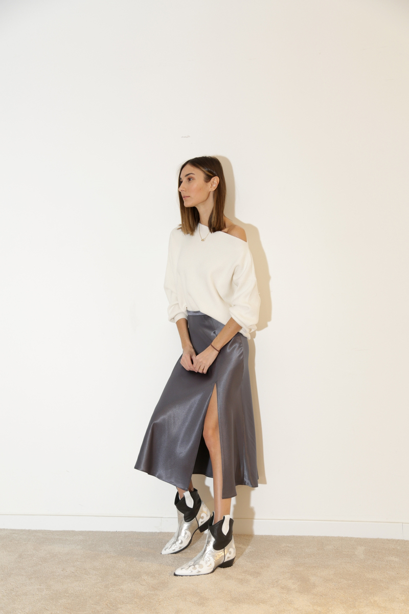 Antrasit Yırtmaçlı Saten Etek-4000