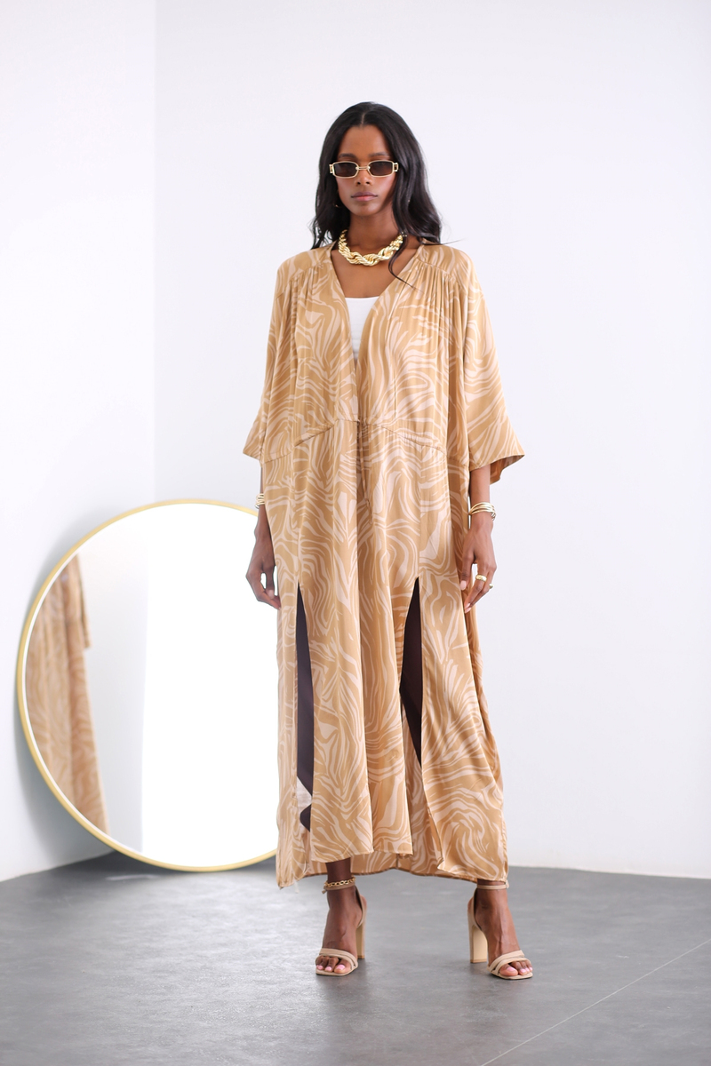 Bej Beli Büzgülü Kimono 