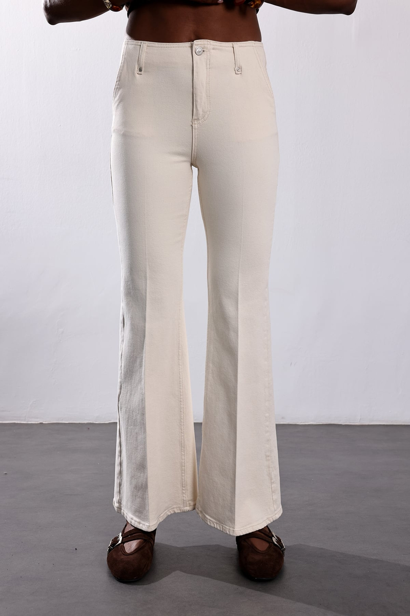Bej Flare Jean 1033