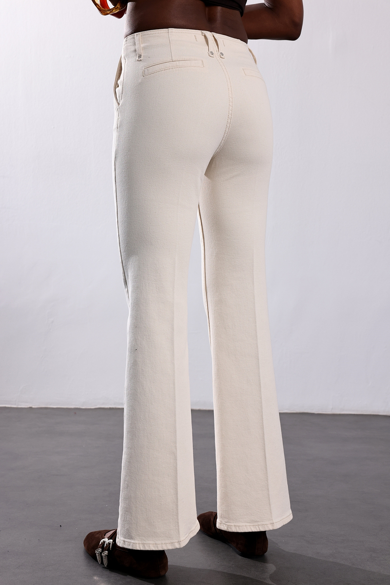 Bej Flare Jean 1033