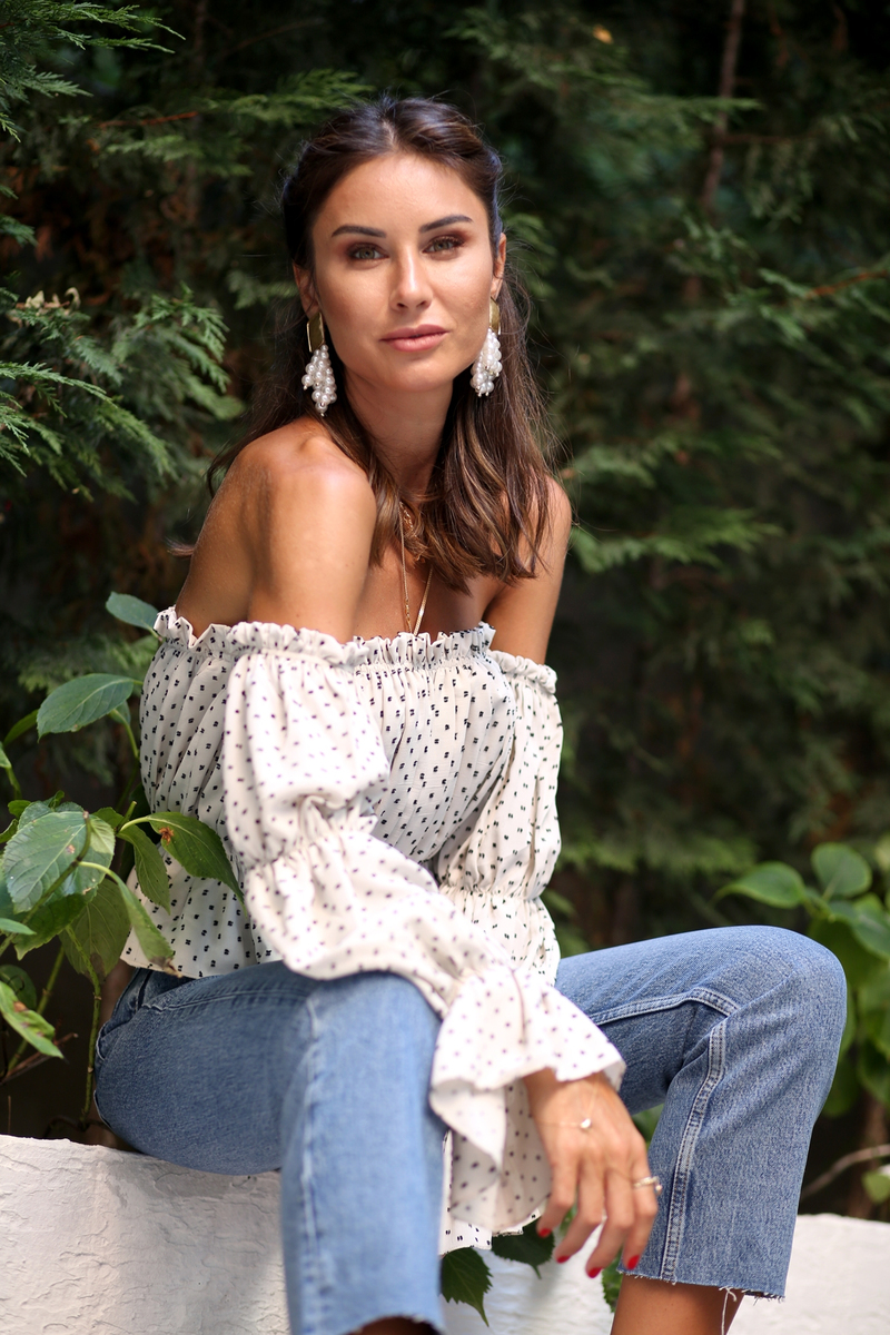 Bej Lastik Detaylı Bluz 6351