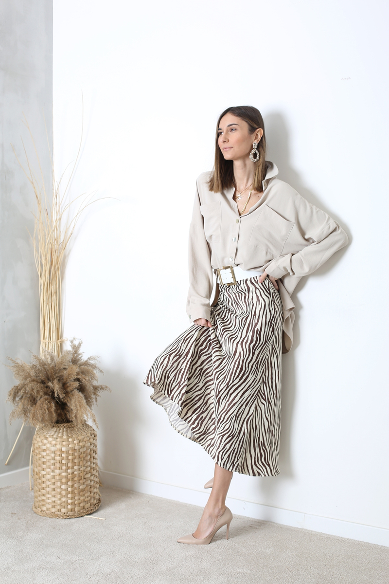 Bej Oversize Yandan Yırtmaçlı Gömlek 4465