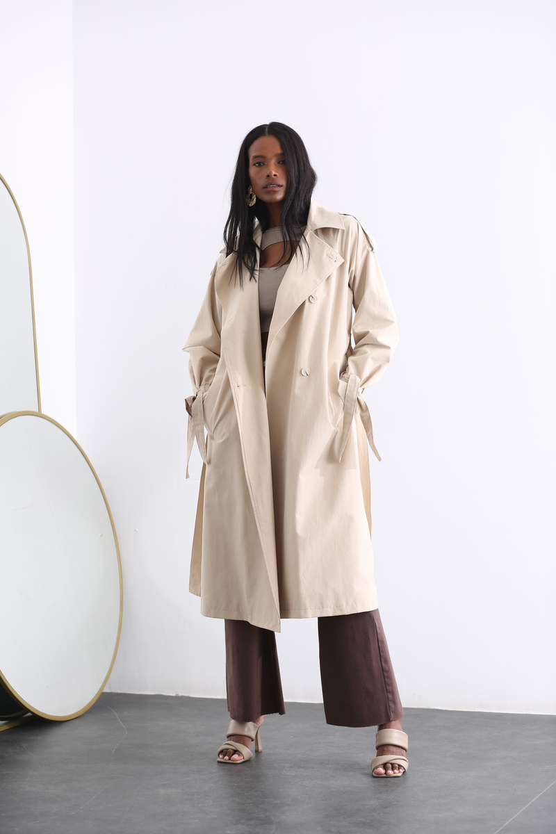 Bej Trenchcoat 