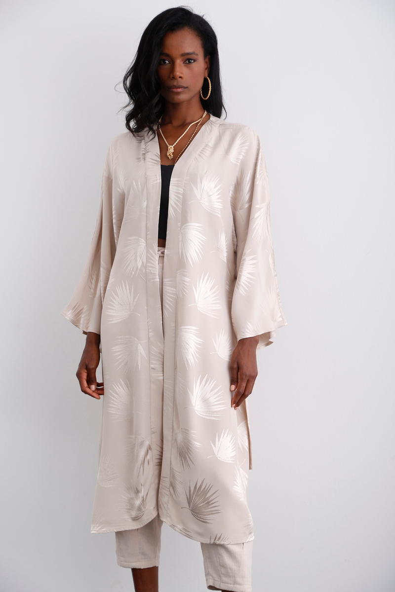Bej Yaprak Desenli Kimono 
